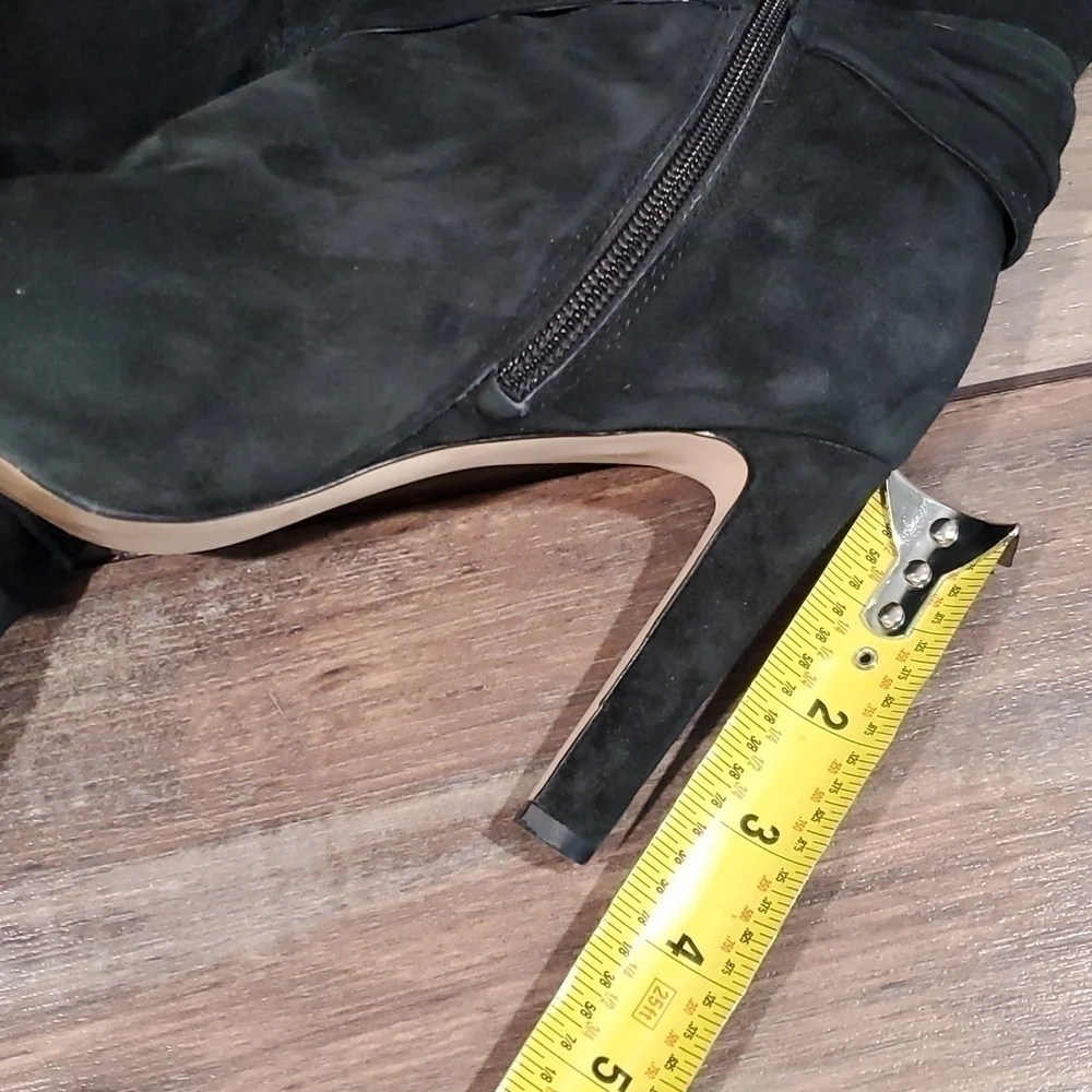 Antonio Melani leather tall heels boots shoes sz 7.5M pull on